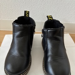 キッズブーツ18.5の画像