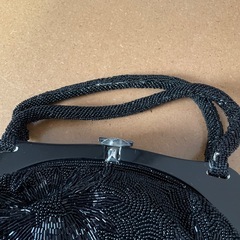 ビーズバッグの画像