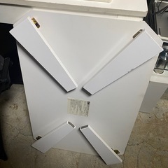 ホワイトテーブル 約75cm x 50cmの画像