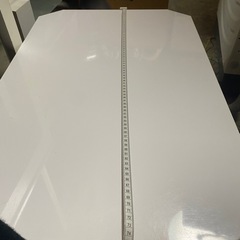 ホワイトテーブル 約75cm x 50cmの画像