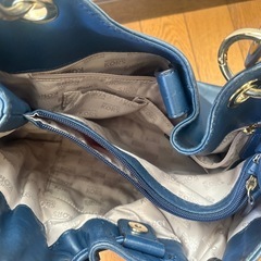 マイケルコース　バッグ　紺色の画像