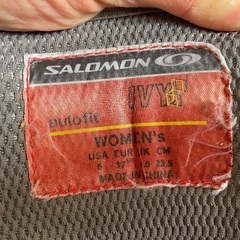 スノーボードブーツ Salomon23.5cmの画像