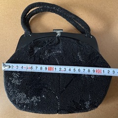 ビーズバッグの画像