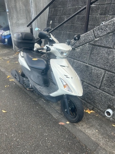 バイク v125s
