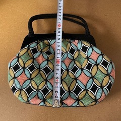 総ビーズハンドバッグの画像