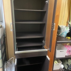 【取引中】　食器棚　無料の画像