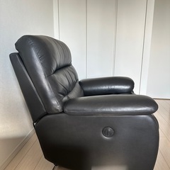 電動　リクライニング　ソファの画像