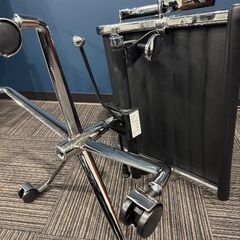 オフィスコム　アルミナムチェア リプロダクトの画像