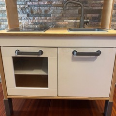 IKEA  おままごとキッチンの画像