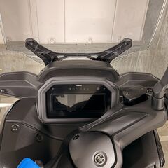 Xmax 2025 ブラックメタリックの画像