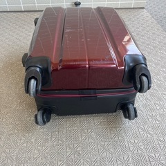 スーツケース　キャリーケースの画像