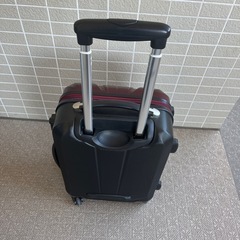 スーツケース　キャリーケースの画像