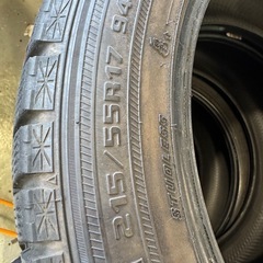 スタッドレスタイヤ215/55R17 グッドイヤーの画像