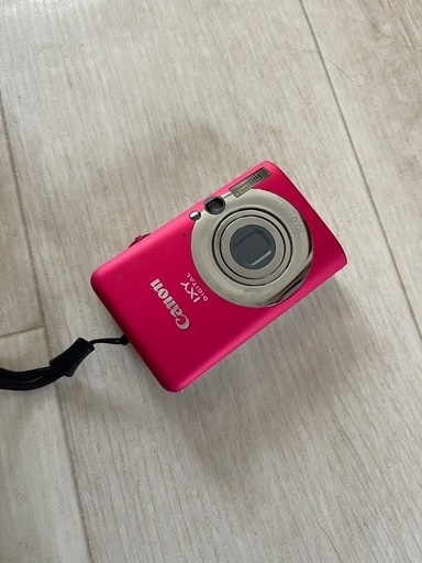 Canon　IXY　デジタルカメラ　10.0メガピクス