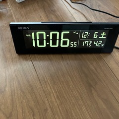 【無料】中古カーペット＋電子機器 の画像