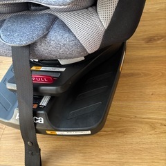 アップリカ　回転式チャイルドシート　クルリラAC の画像
