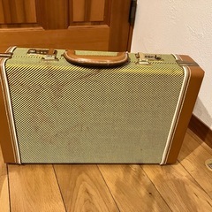 レトロなアタッシュケースの画像