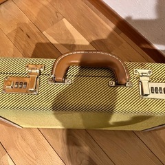 レトロなアタッシュケースの画像