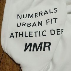NUMERALS[Mサイズ]パーカーの画像