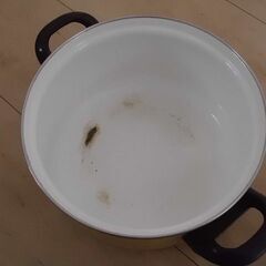 お取引き中！　ホーロー鍋の画像