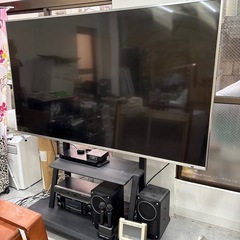 86型　大型テレビ　モニター　4Ｋ　台付　カラオケセット付きの画像