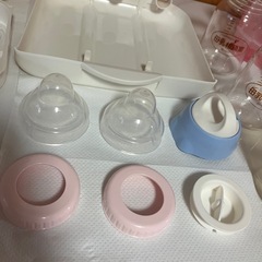 Pigeon消毒ケース 母乳相談室哺乳瓶 母乳実感哺乳瓶 母乳保存用キャップの画像