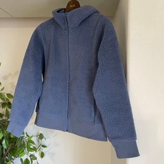 UNIQLO 防風ブロックテックフリースボアパーカ⭐︎寒い日に⭕️の画像