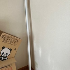 【差し上げます】ロールカーテン（幅180cmx巾220cm）プロジェクタスクリーンの画像