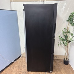 I503 🌈 ジモティー限定価格！ Hisense 冷蔵庫 (282L) 3ドア ⭐ 動作確認済 ⭐ クリーニング済の画像