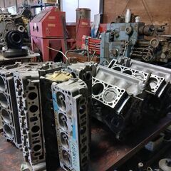 外車-リビルトエンジン各種制作-ランチャ-フエラリ-ベントレーMB等の画像