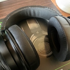 ゲーミングヘッドセット RAZER KRAKEN の画像