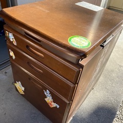 キャビネット
の画像