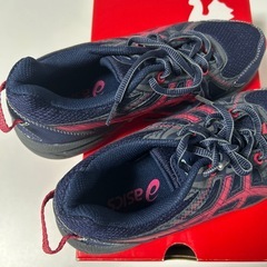 アシックス23cm新品の画像