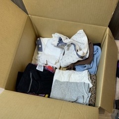 80から100  　男の子服　ダンボールいっぱいでの画像