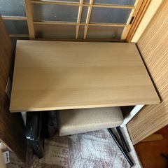テーブルの画像