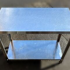 【自社配送は札幌市内限定】ステンレス 作業台 幅90×奥行45cm 業務用 厨房用品 調理台 メーカー不明 中古【USED】の画像