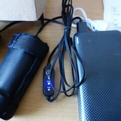 【決まりました】バイク用グリップヒーター 20000mAh バッテリー付 ハンドルヒーター 巻き付け式 3段階温度 取り付け簡単 ホットグリップ 汎用 オートバイ/自転車/原付/スクーター 防寒対策 冬 防寒グッズの画像