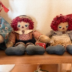 レトロカントリー人形4体の画像