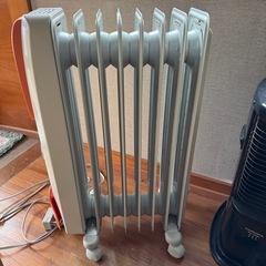 デロンギ　オイルヒーターの画像