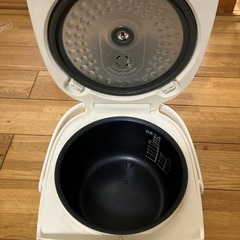 中古炊飯器の画像