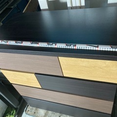 とても綺麗　ニトリ　カレナシリーズ　4段タンスの画像