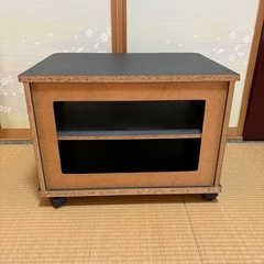 テレビ台の画像