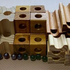 【知育玩具】WOOD MARBLES BUILDING　60ピース　Onshine 木製の画像