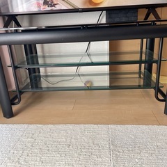 ガラステーブルの画像