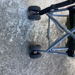 バギー　カーキ　ドット柄の画像