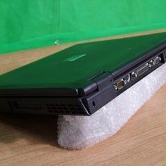 Fujitsu Windows XP ノートPCの画像