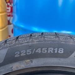 VRX3 21年　　225/45-18の画像