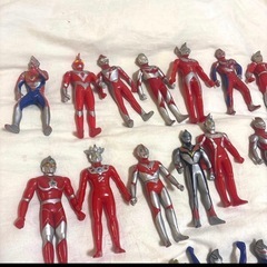 ソフビ　まとめ　ウルトラマン30体　おまけ付き　怪獣　子供　フィギュア　ヒーローの画像