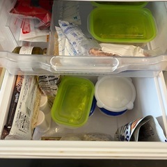 Hisense 2ドア冷凍冷蔵庫 ホワイト　一人暮らし用の画像