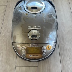 象印 一升炊き 炊飯器 プラチナ真空釜の画像